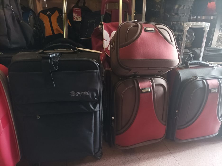 Чемодан средний текстиль