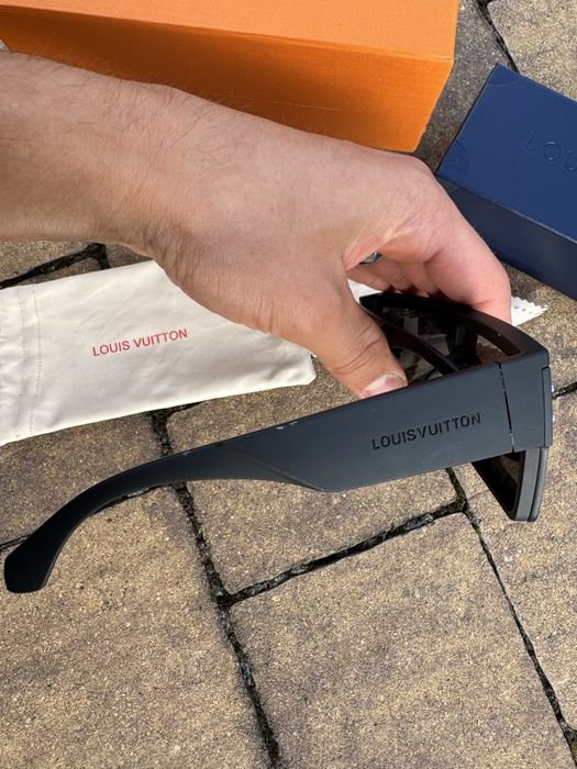 Czarne okulary LV louis vuitton hologramy