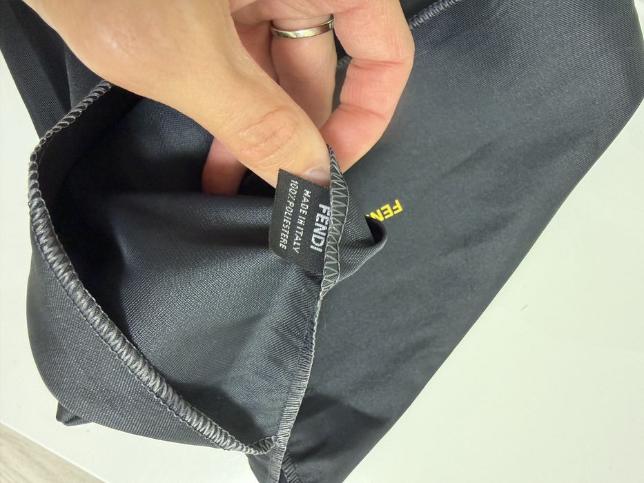Чохол оригінал від Fendi