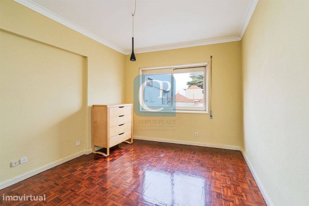 Apartamento T2+1 em Santo Ildefonso, Porto