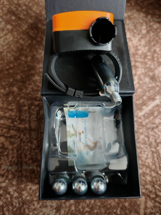 2 szt. opasek asekuracyjnych na rękę do pływania, nowe.