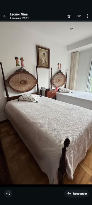 Duas camas de Solteiro