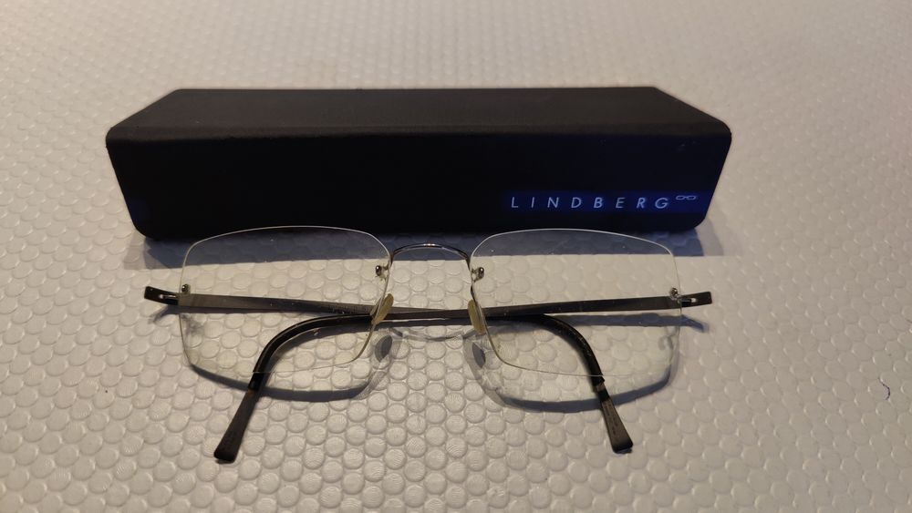 Armação de óculos em titânio Lindeberg