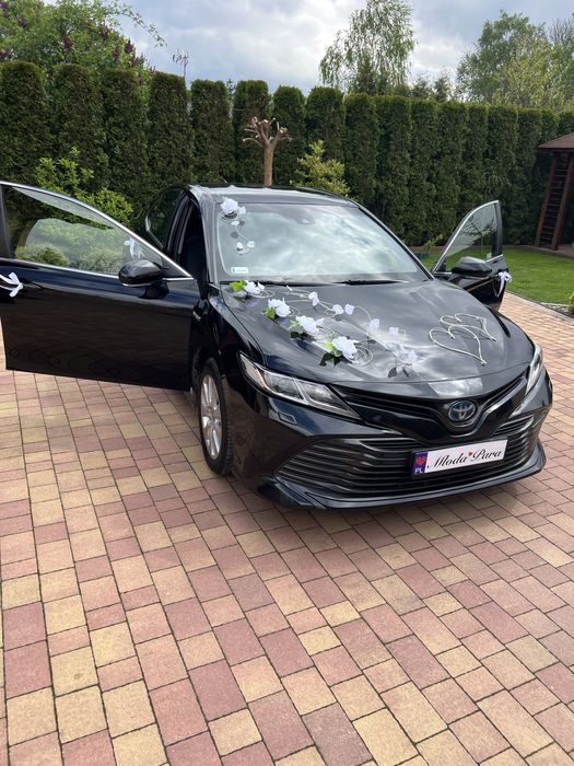 Samochód do ślubu Toyota Camry limuzyna