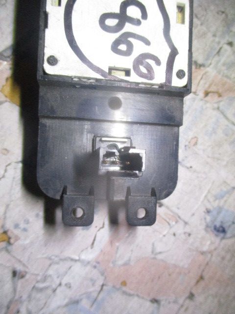 Comando / botão / interruptor multifunções LANCIA Dedra (835_)