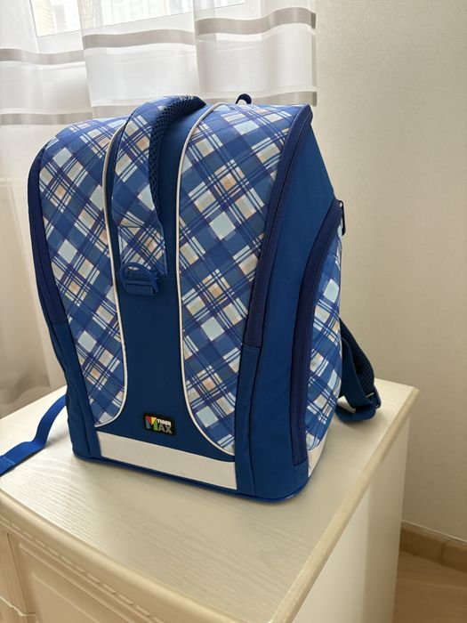 Ранець з ортопедичною спинкою