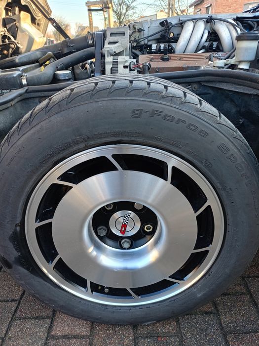 Corvette C4      5.7 V8