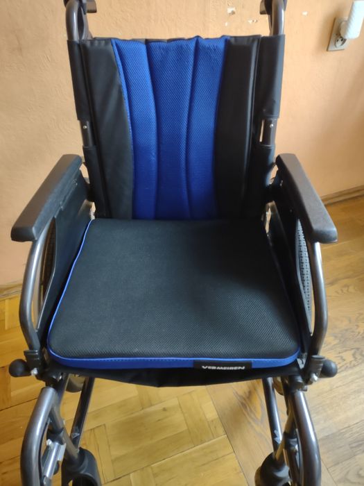 Wózek inwalidzki Vermeiren D 200P