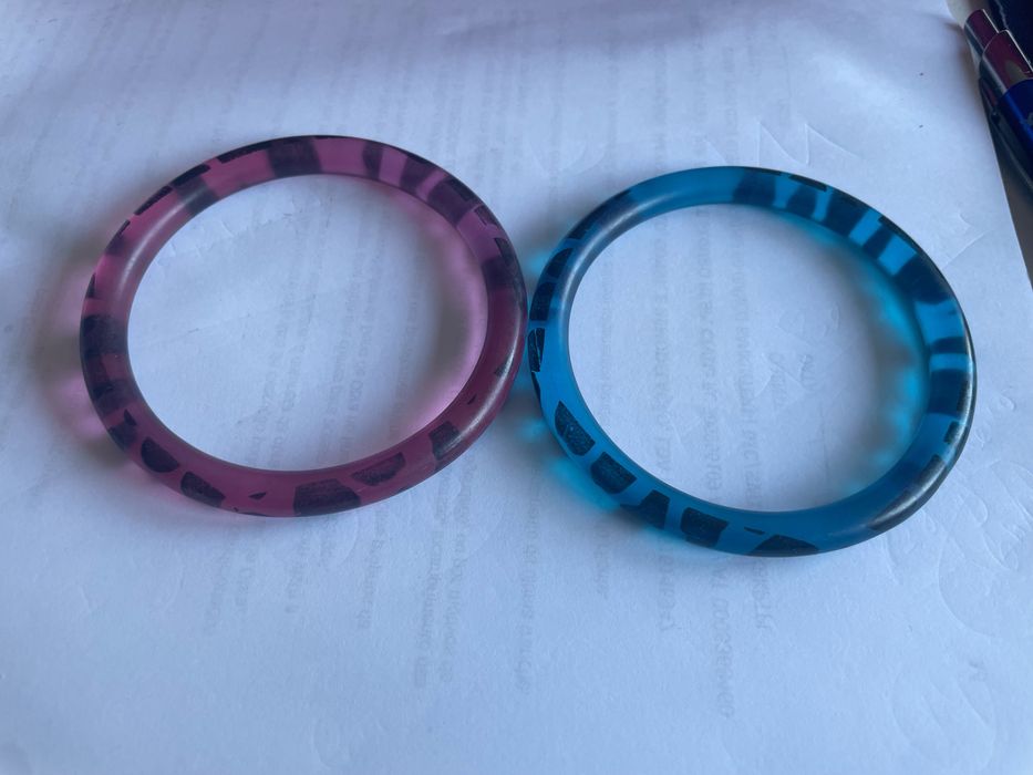 Vendo 2 pulseiras