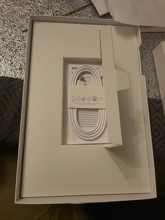 Tablet Galaxy Tab 9+ Tablet