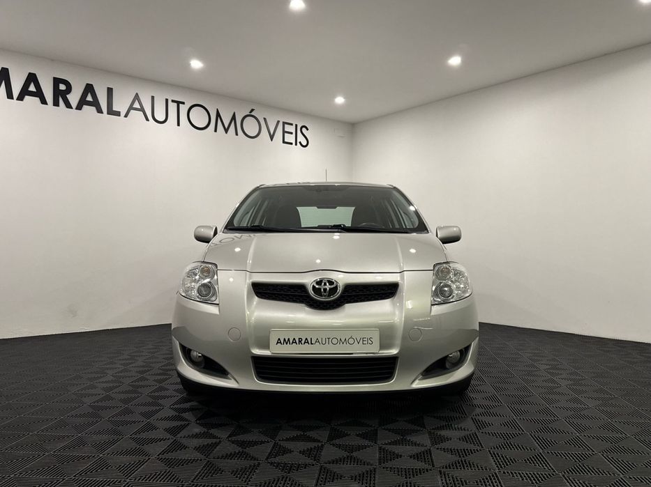 Toyota Auris 1.4 D-4D Sol
