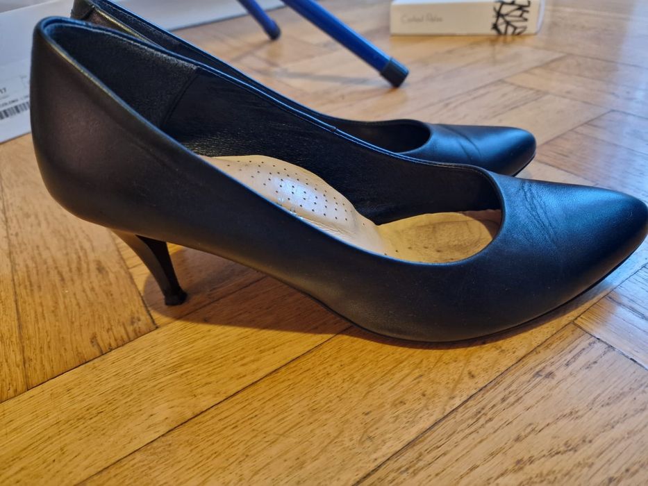 Buty czółenka skórzane
