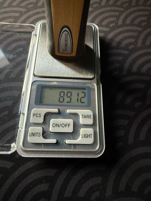 butterfly innerforce layer zlc стара версія. Ще є купа інших основ.