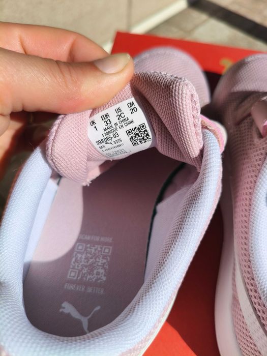 Buty PUMA 33 dla dziewczynki prawie nowe