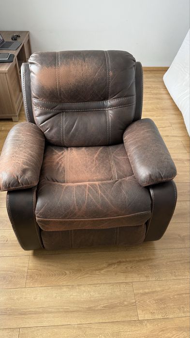 Fotel z funcją relaks