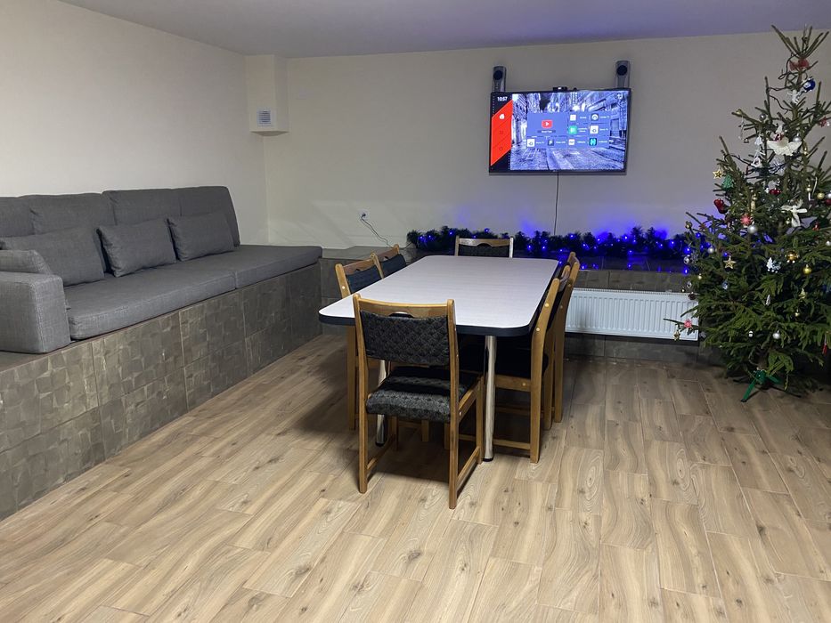 Продаж дворівневої 2-х кімнатноі квартири.Власник 100 кв м