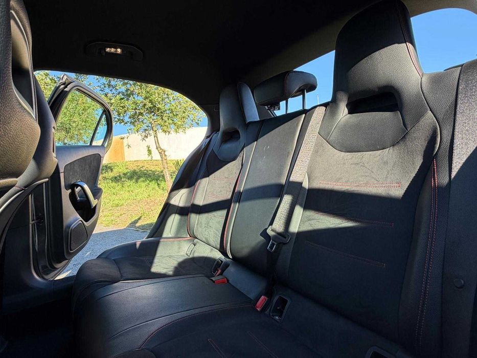 Mercedes Benz A160 AMG ano 2020