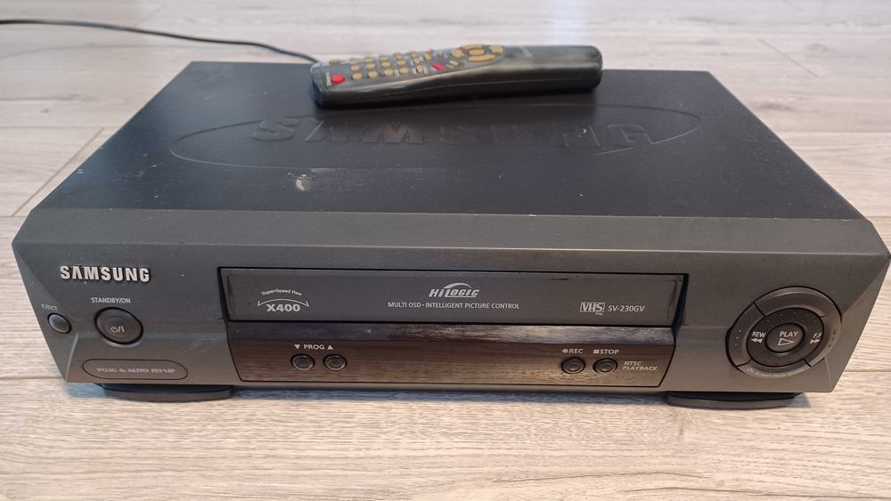 Magnetowid VHS Samsung SV-230GV (SV-230GV/XEO) – sprawny