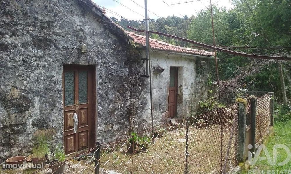 Casa / Villa T6 em Candemil e Gondar de 258,00 m2