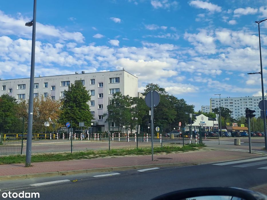 Przestronne 3-pokojowe mieszkanie z balkonem