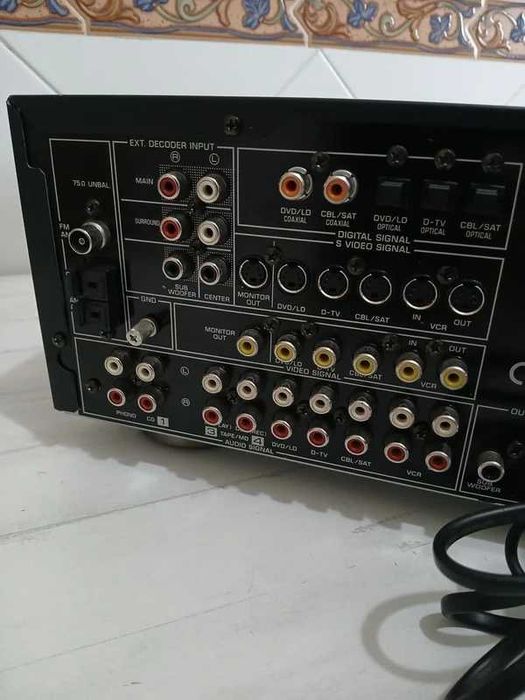 REPARAÇÃO ou PEÇAS Amplificador Yamaha RX-V596RDS 100W 5.1 - Não Liga