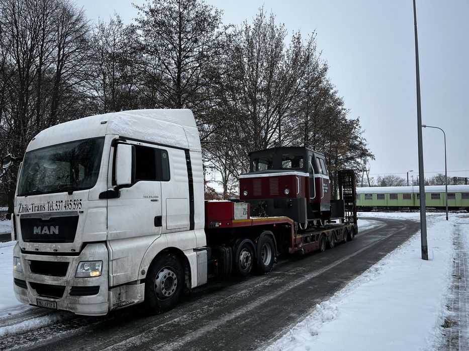 Transport Ponadgabarytowy. Kontakt wyłacznie telefoniczny .