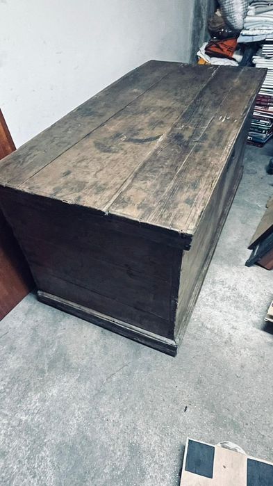 Arca centenária rústica