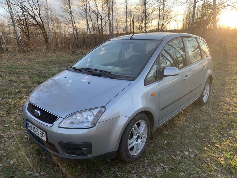 Продам фордіка 1.6 2005