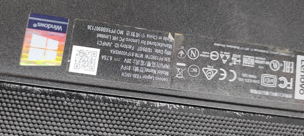 Lenovo Legion Y530-15ICH model 81FV не робочий. Гріється елемент.