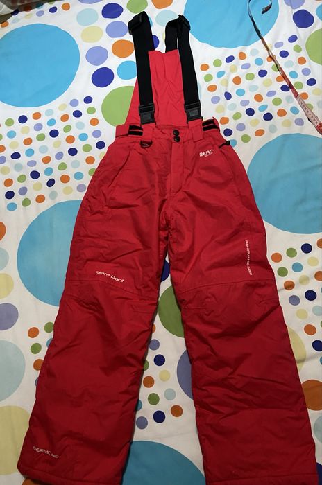 Fato encarnado de sky