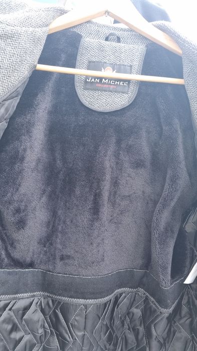 Продаю куртка-жакет  сірий 60%вовни,, 10%кашемір