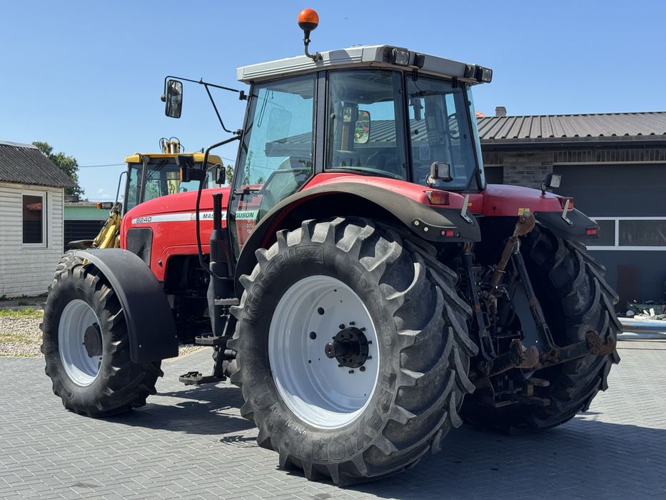 Ciagnik MASSEY FERGUSON 8240 - 2006 rok - 180KM