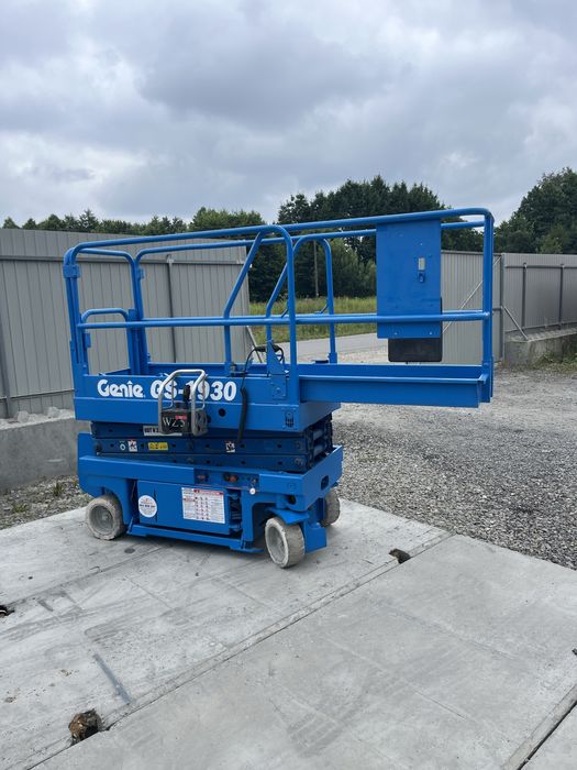 Podest podnośnik zwyżka WYNAJEM od 8m