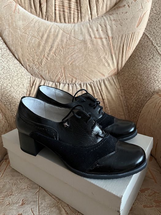 Туфлі жіночі нові чорного кольору