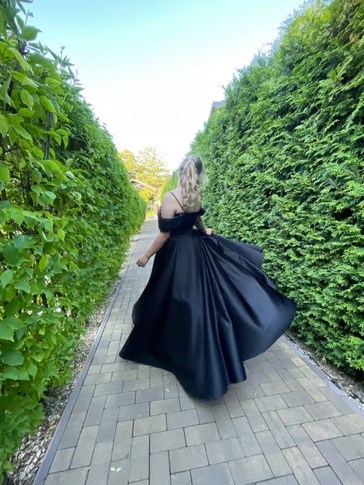 Плаття випускне, вечірнє