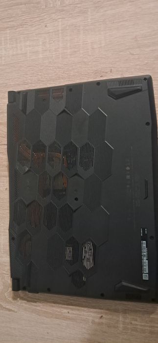 Laptop MSI katana