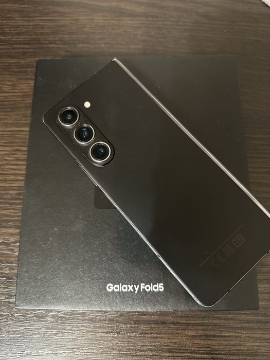 Samsung Z FOLD 5, офіційний, 12/512. Повний комплект.