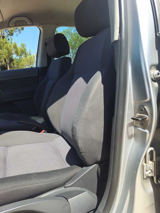 Volkswagen Polo 1.2 2003 168mil Carplay Android Auto