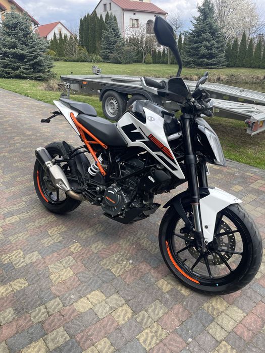 KTM.. .DUKE .125
