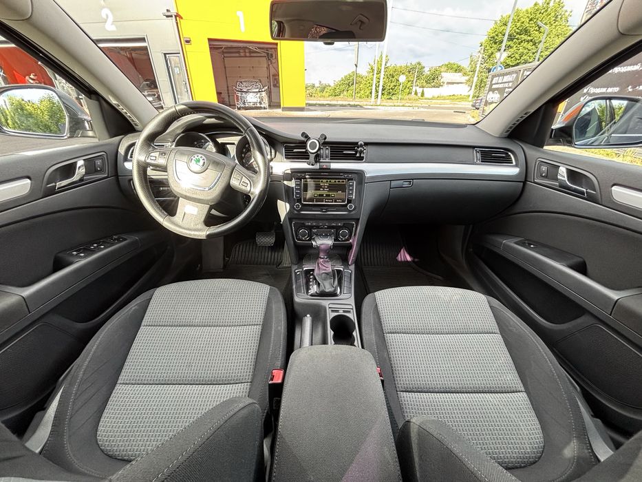 Skoda Superb 1.8 Turbo, 2012