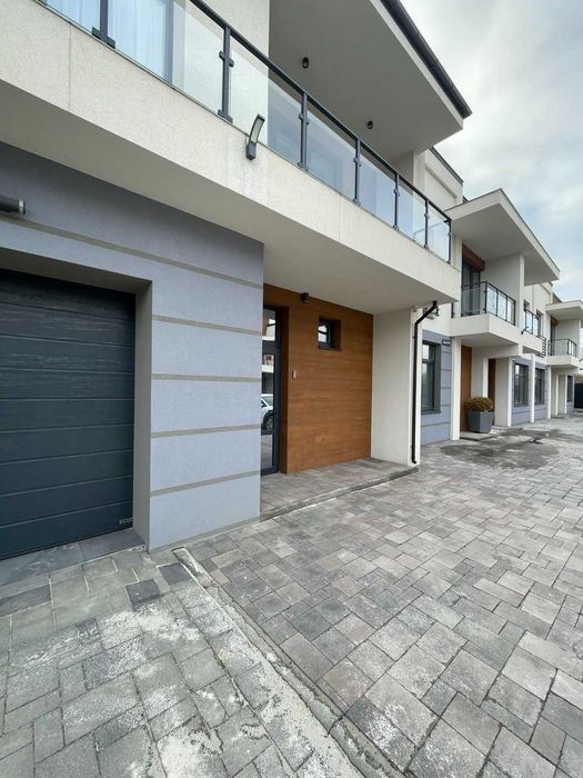 Супер акція - котедж 3 кімнати з панорамою на Вовчинецькі пагорби!