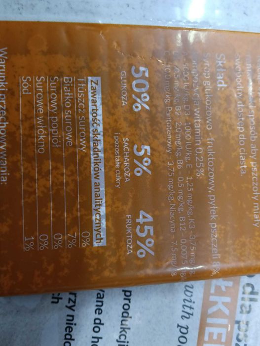 ciasto z pyłkiem dla pszczół