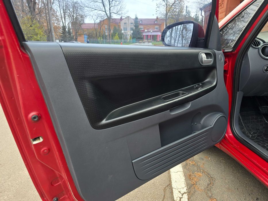 Mitsubishi Colt 2008 VI покоління  •  1.3 AT (95 к.с)  •  Base