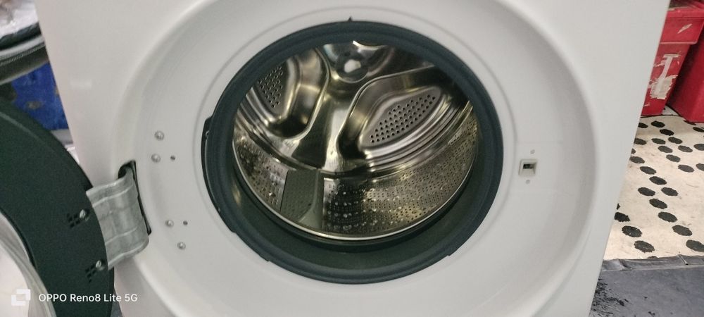 Máquina de lavar e secar roupa Siemens iQ500 10kg+6kg 1400rpm