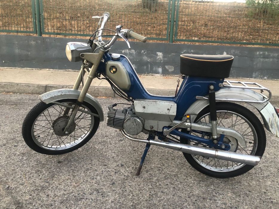 Puch ciclomotor com pedais 50cc anos 70 P/fixo