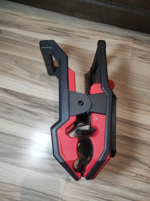 Milwaukee 2358-20 M18 - Акумуляторний LED-прожектор