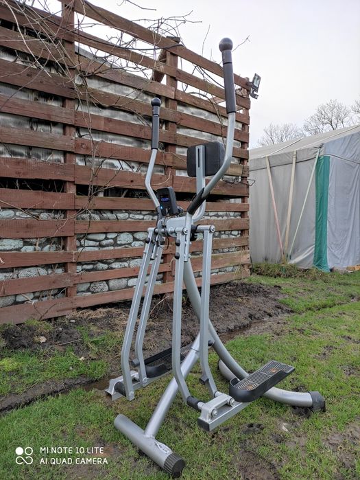 Biegacz stepper orbitrek air walker treningowy