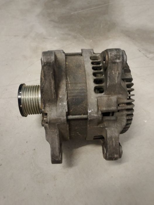 Alternador Renault master 125 DCI novo