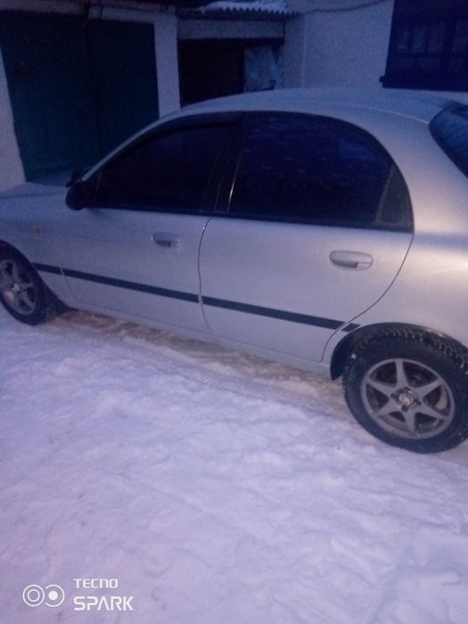Продам автомобіль Део Ланос