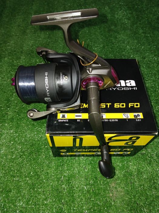 Cana pesca a bóia em carbono com carreto tamanho 600